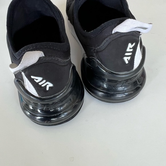 Nike Air Max 270 - Picture 3 of 6